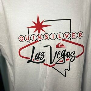 Quicksilver men’s tee size Xlarge